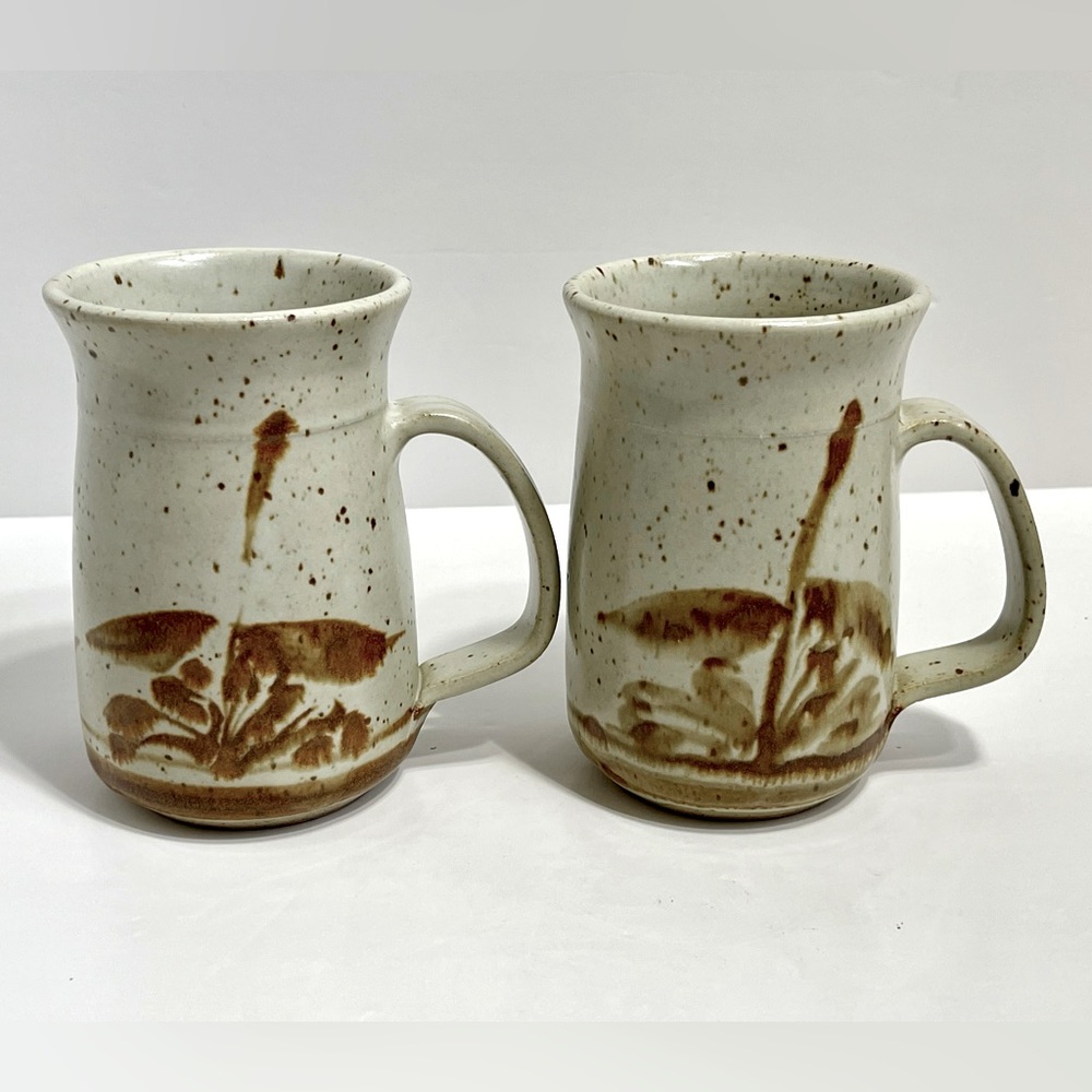 Vintage Large Speckled Rustic Stoneware Pottery 16 Oz Coffee/Tea Mugs Set Of 2